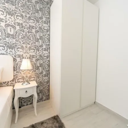 Apartment Marlo *